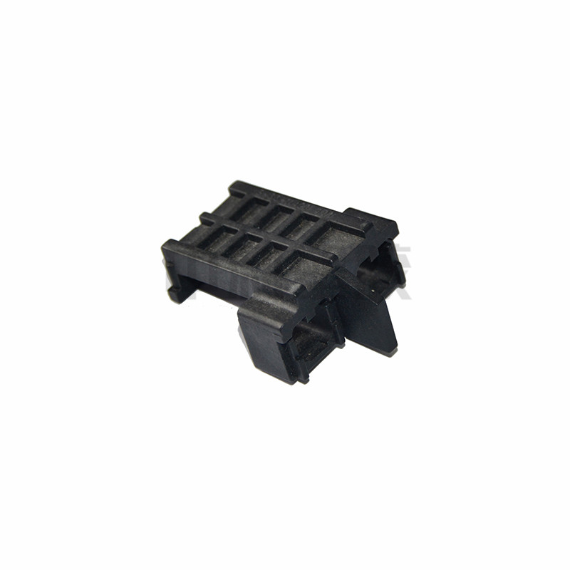 EB6-11420 (1)